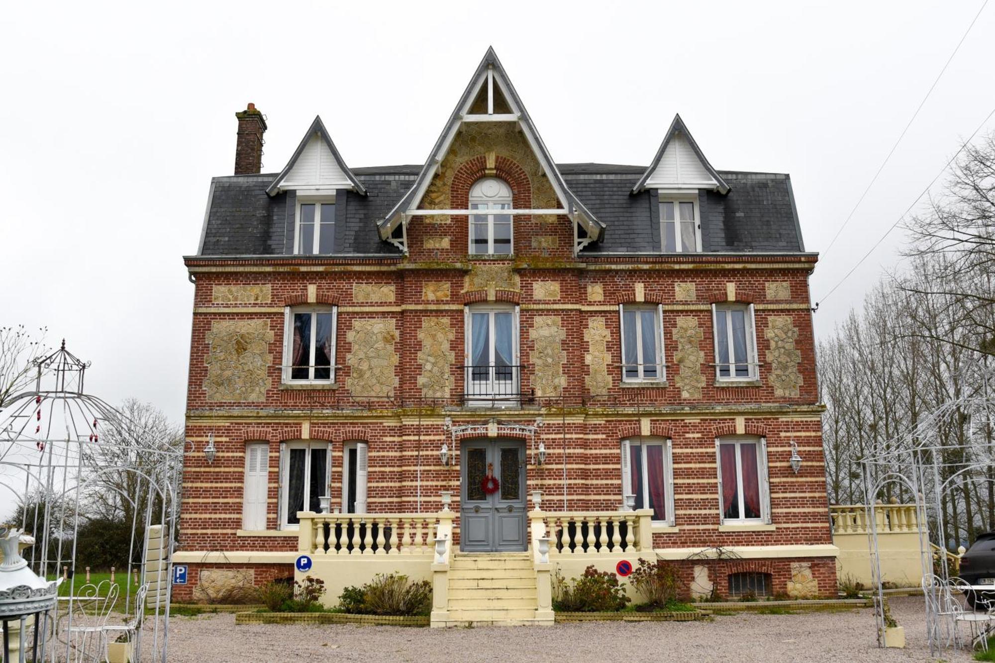 Villa Le Manoir De La Baronnie Norrey-en-Auge Exterior foto